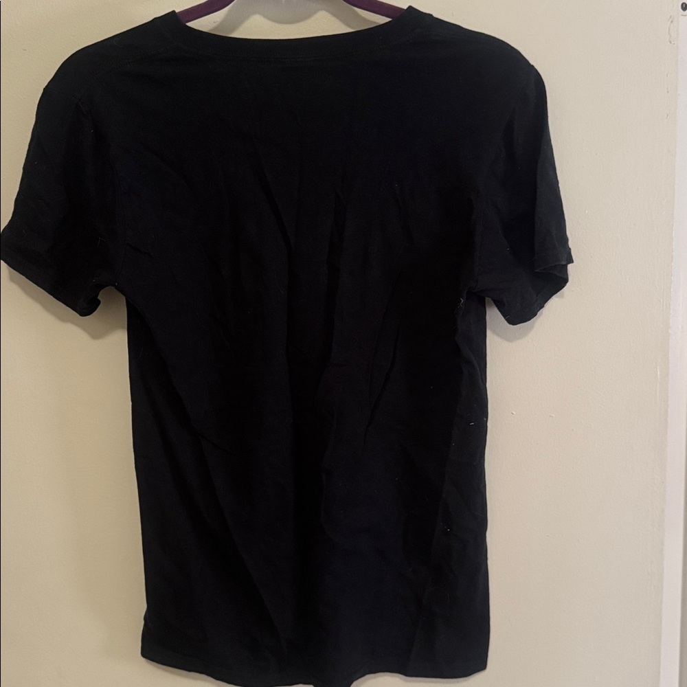 Reebok Black and Gold Graphic Tee - Picture 3 of 3